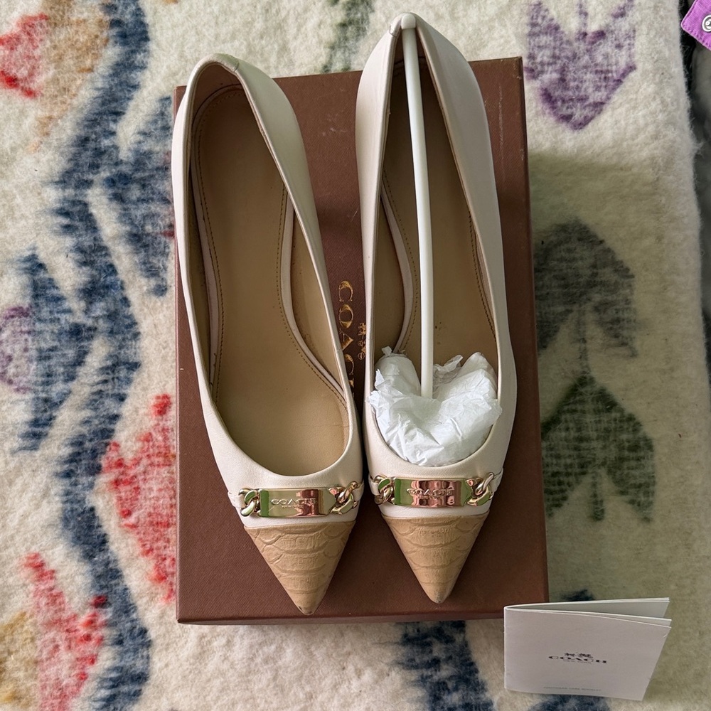 Coach Two-Tone Pointed Toe Flats in Cream and Tan with Gold Hardware